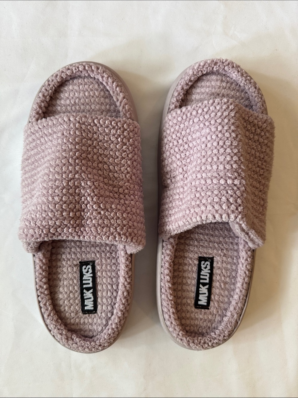 NWOT Muk Luks Women’s Marsai Slide Slipper Size XL (11-12)